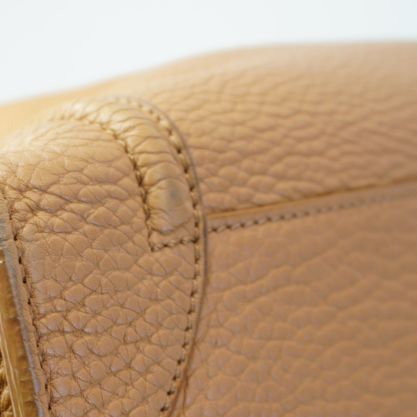 Celine	Luggage  Tote Brown Medium GHW