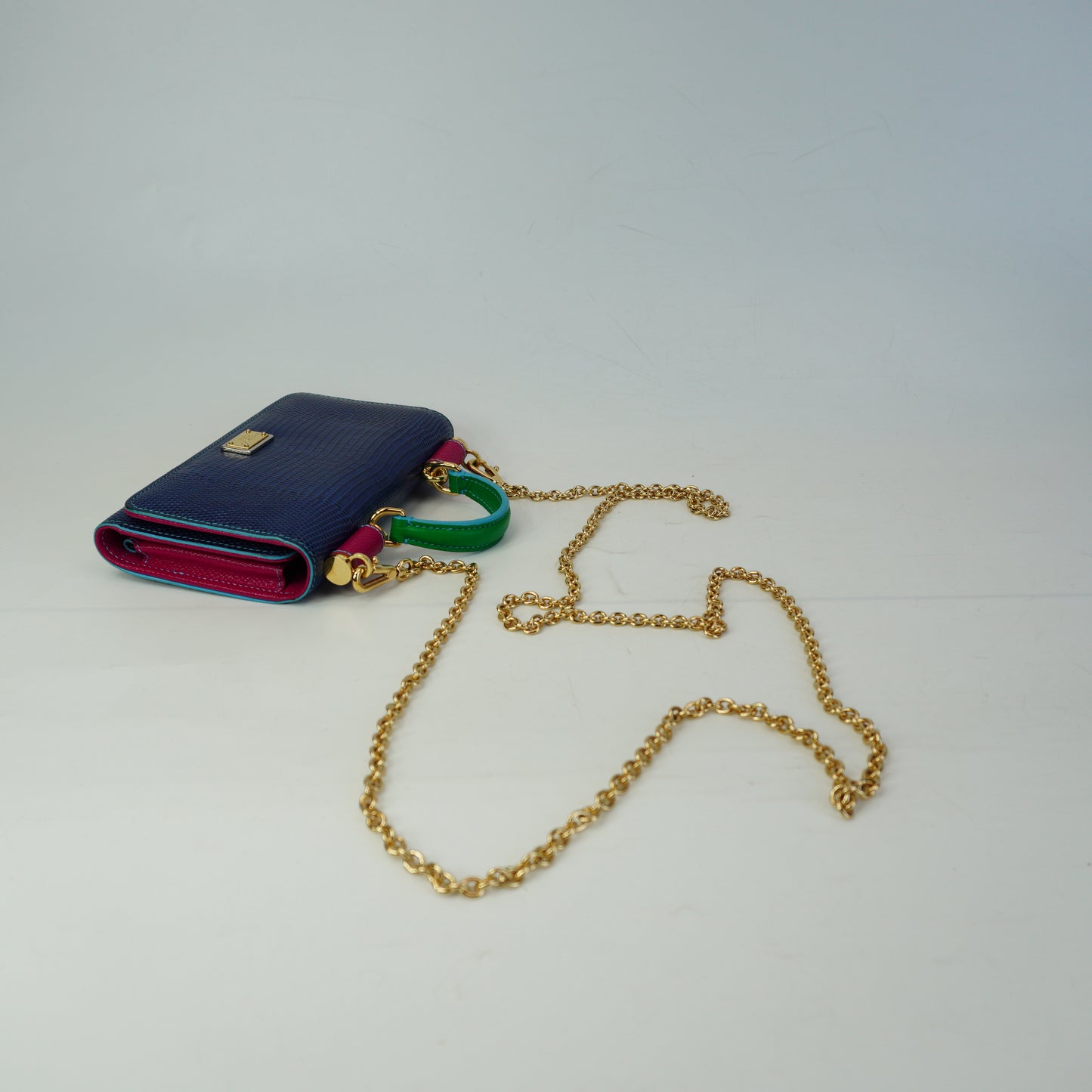 Dolce&Gabanna	Mino Von Wallet on Chain Blue/Pink GHW