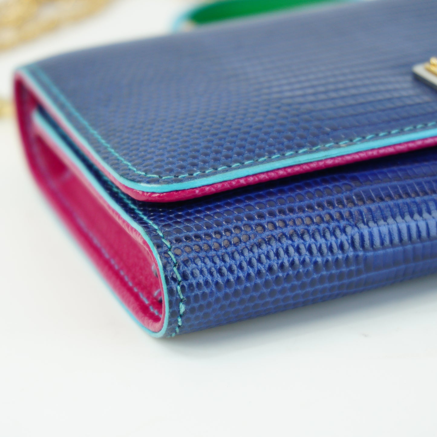 Dolce&Gabanna	Mino Von Wallet on Chain Blue/Pink GHW