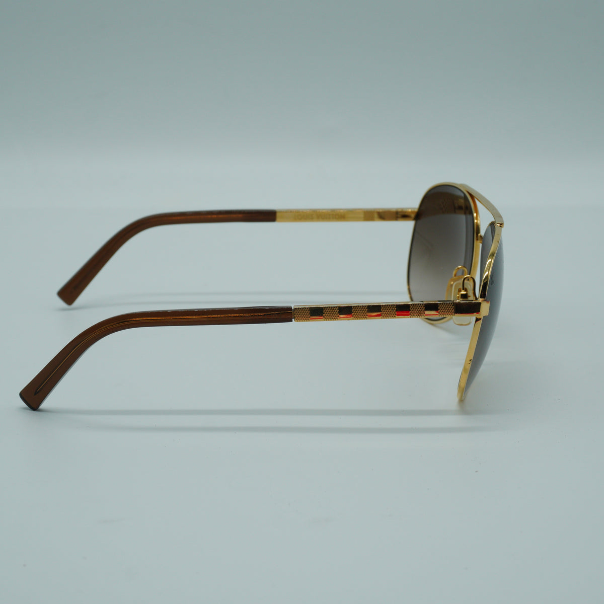 Louis Vuitton Attitude Pilote Sunglasses