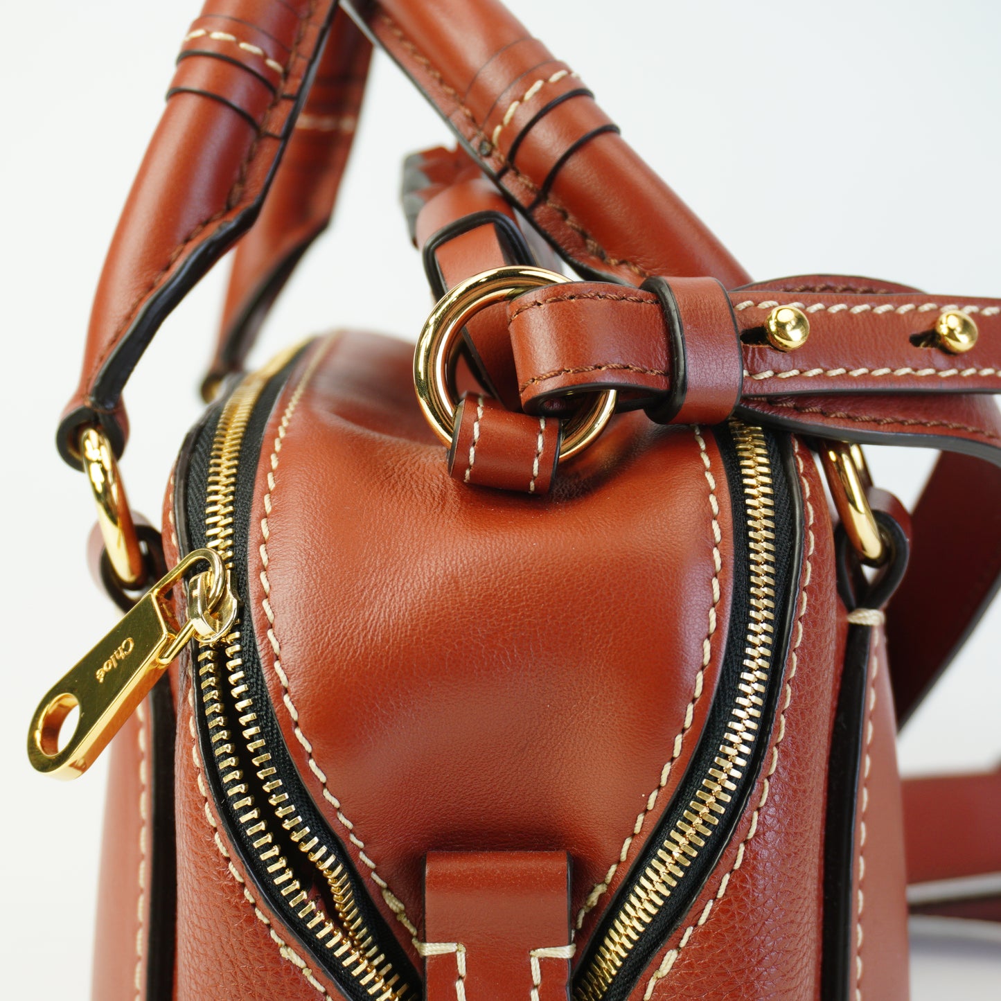 Chloe Small Daria Leather Bag In brown GHW
