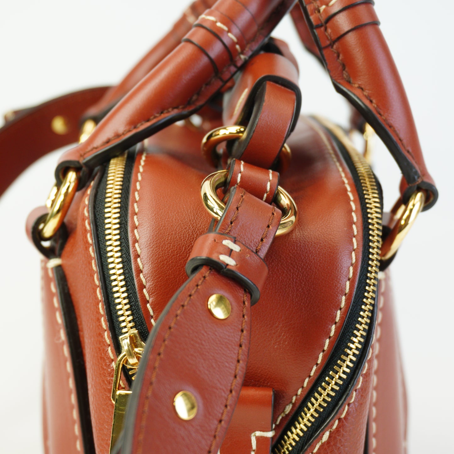 Chloe Small Daria Leather Bag In brown GHW