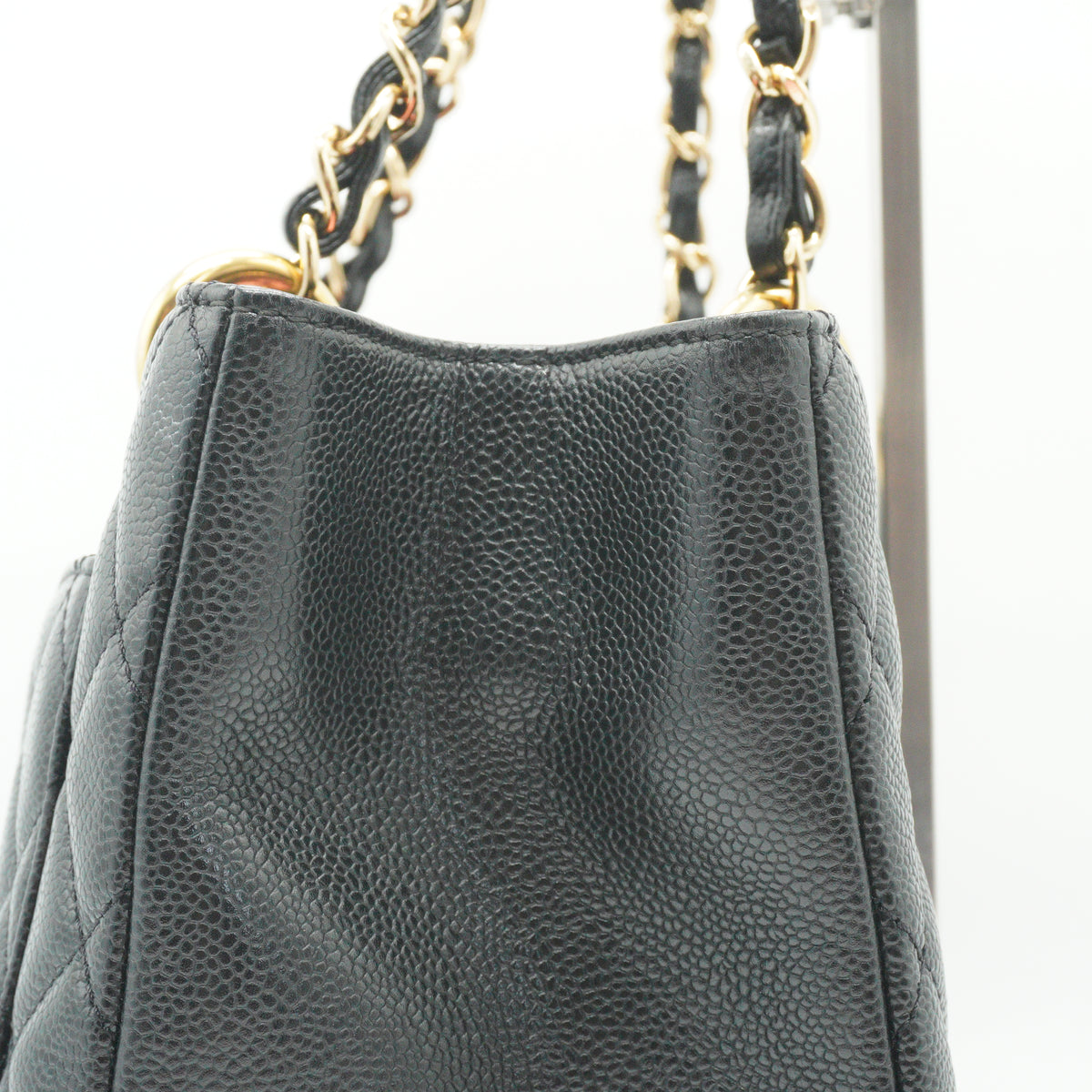 Chanel	GST Medium Grand Shopping tote Black GHW