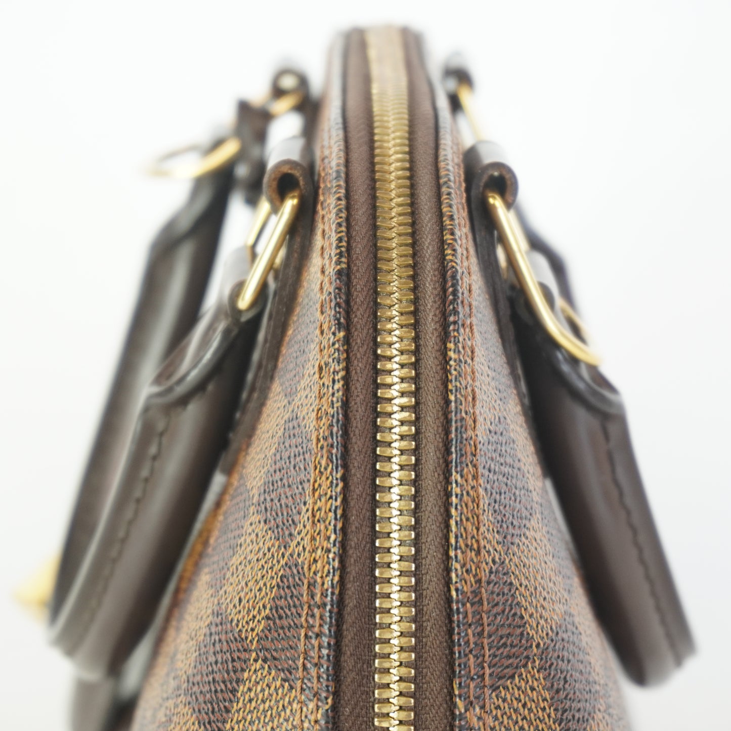 Louis Vuitton	Alma BB Damier Ebene Canvas GHW