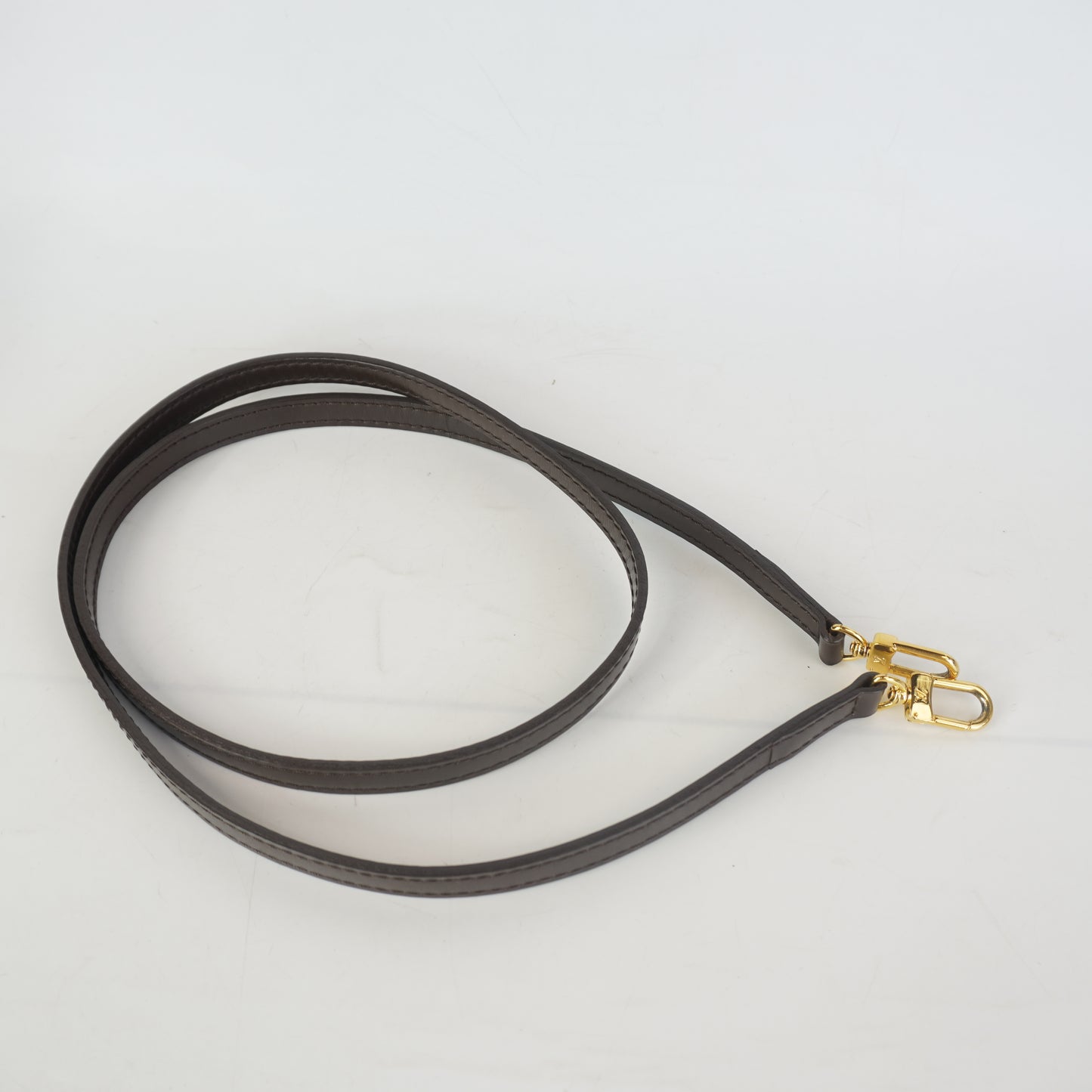 Louis Vuitton	Alma BB Damier Ebene Canvas GHW