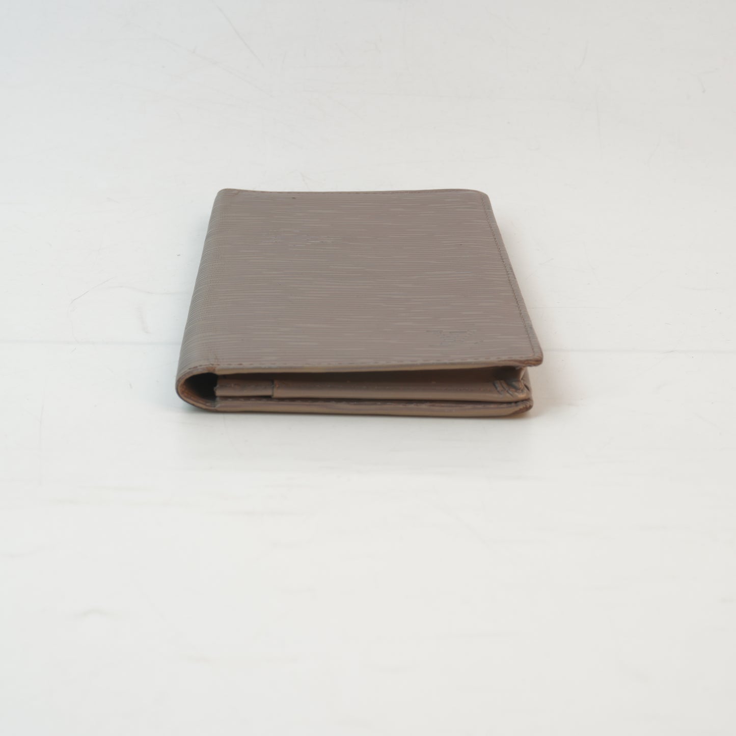 Louis Vuitton	Lilac Epi Leather Long Wallet