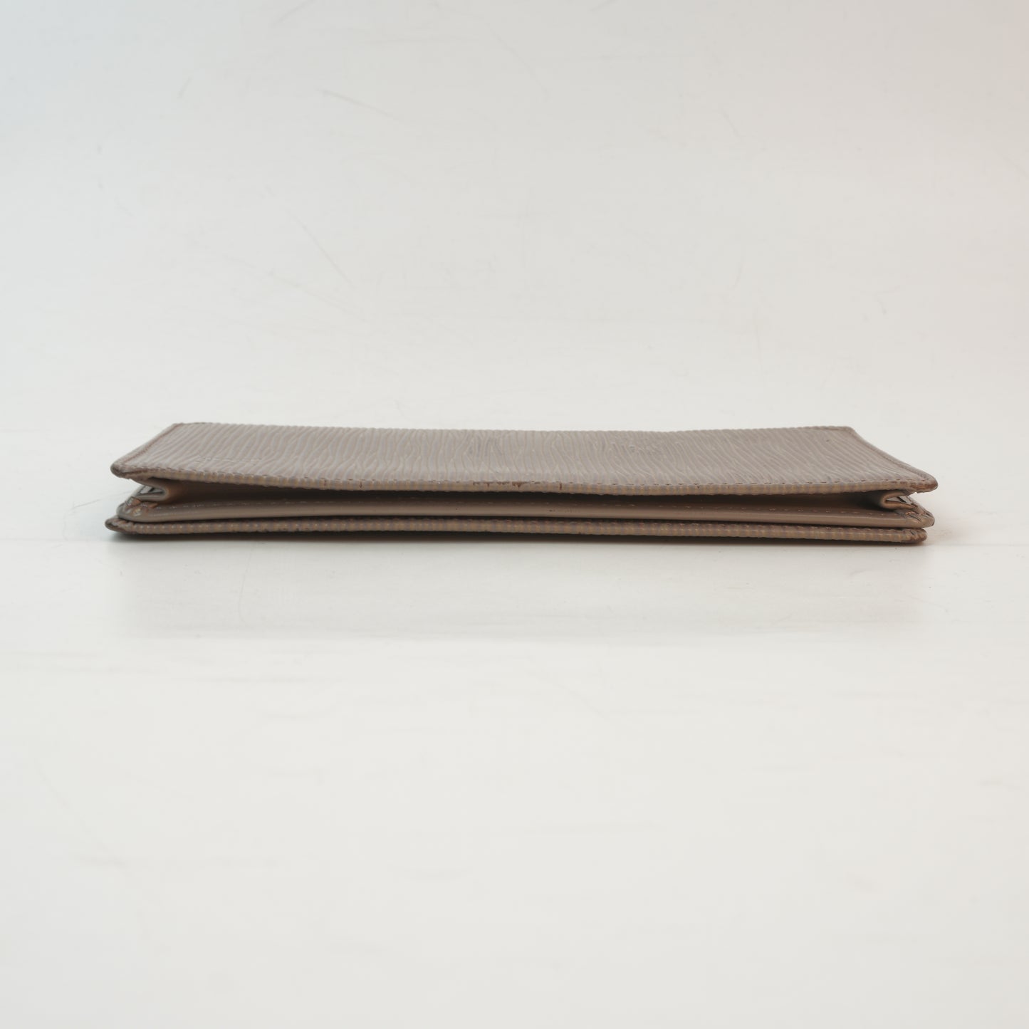 Louis Vuitton	Lilac Epi Leather Long Wallet