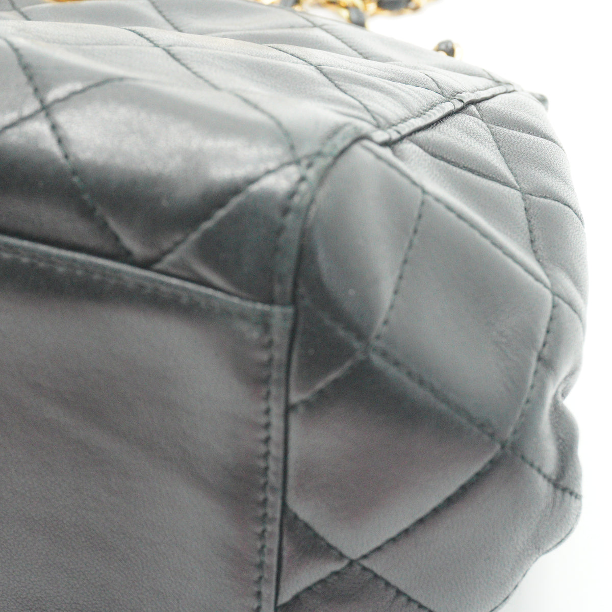 Chanel Black Quilted Lambskin Black Medium GHW