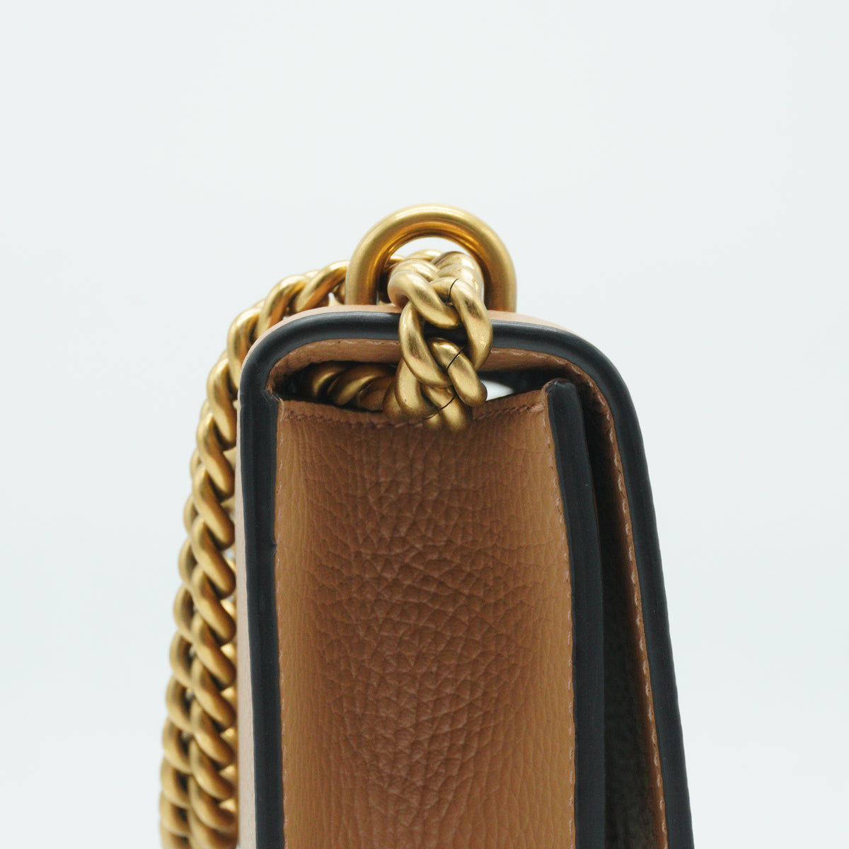 Gucci	GG Marmont Grained Leather Small Chain Flap Bag Beige GHW