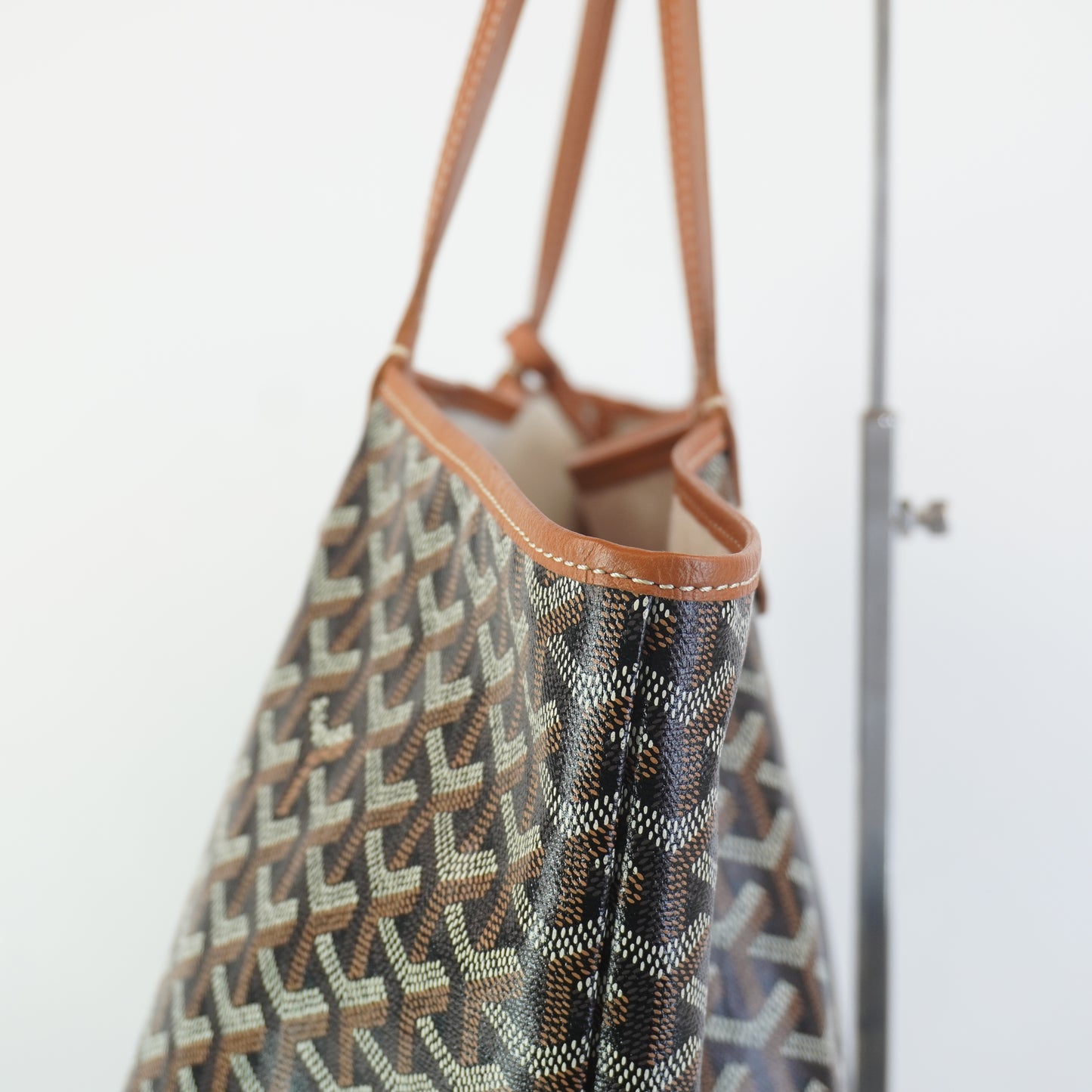 Goyard Saint Louis Tote Hulot Graphic Print Bag