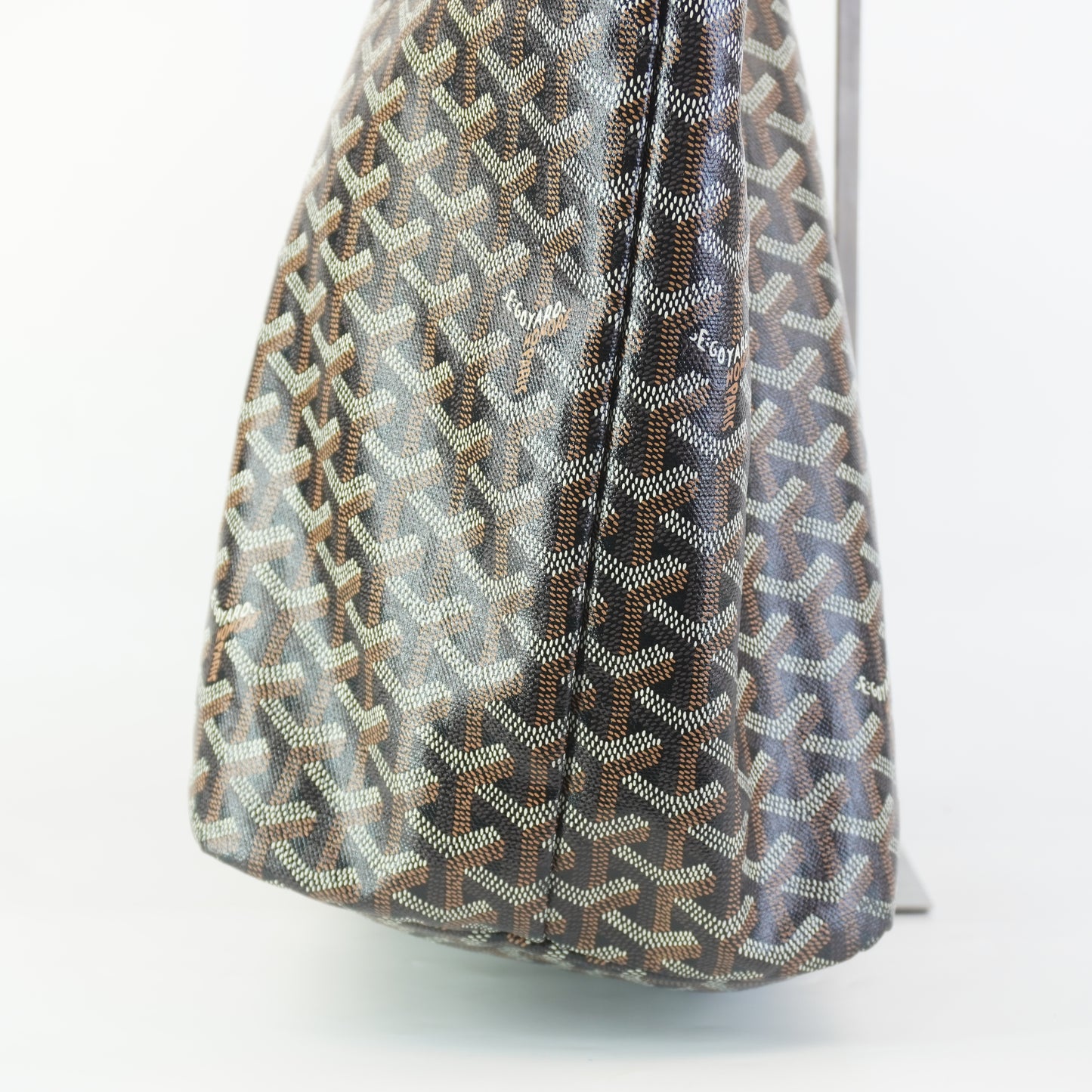 Goyard Saint Louis Tote Hulot Graphic Print Bag