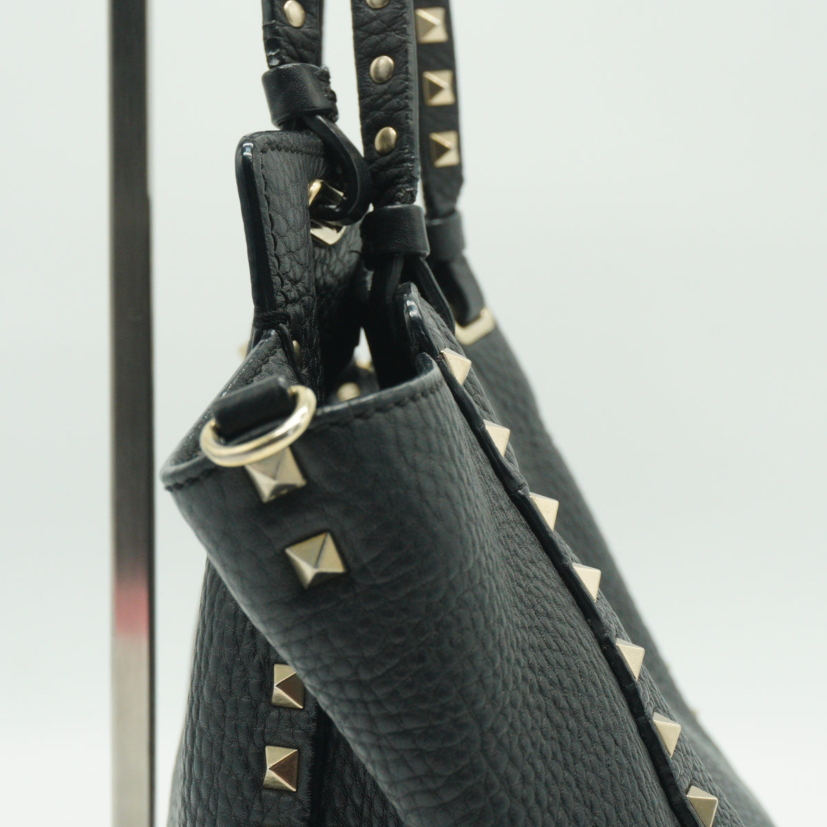 Valentino Garavani Rockstud Bag Black Medium SHW
