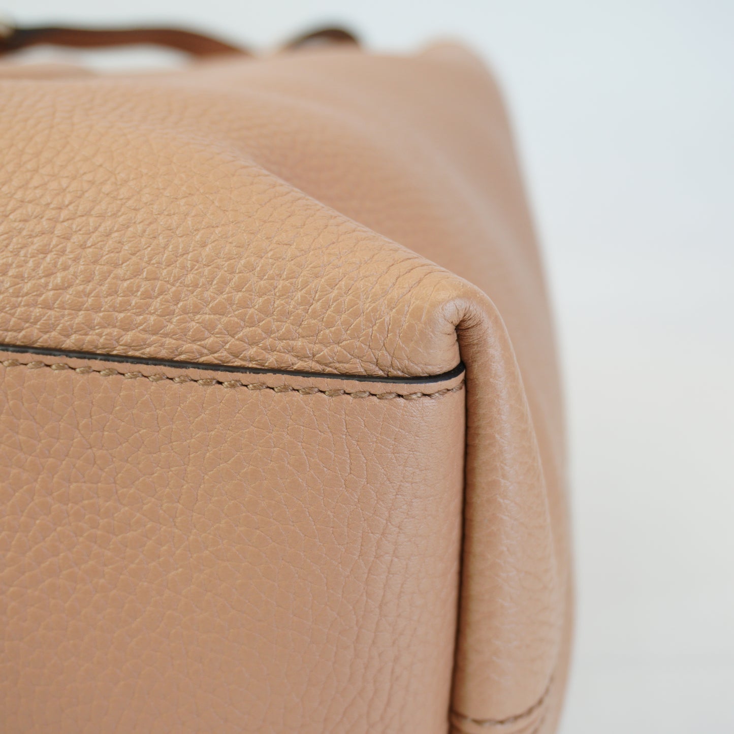 Gucci Soho Chain Shoulder Bag GHW Large Mocha