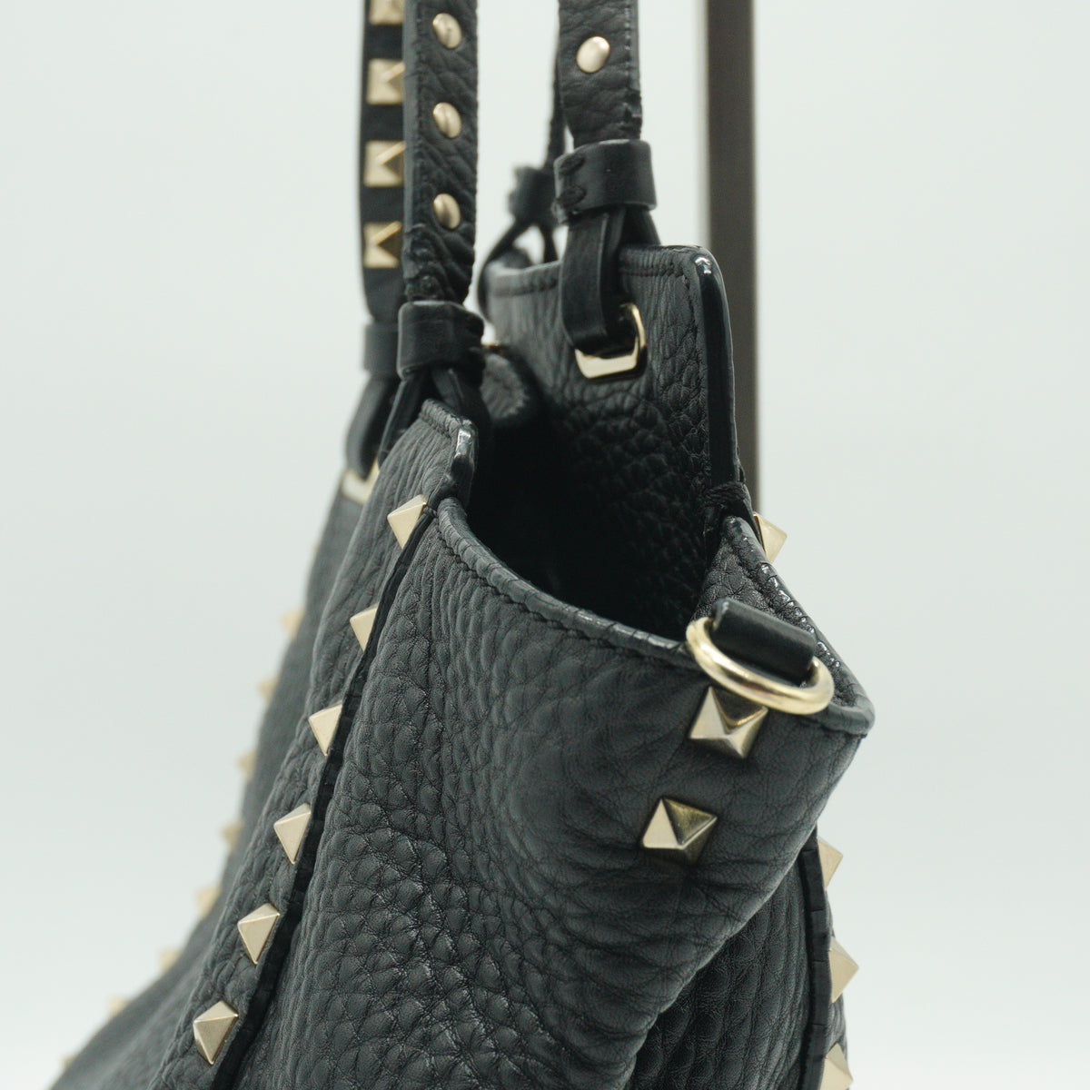Valentino Garavani Rockstud Bag Black Medium SHW