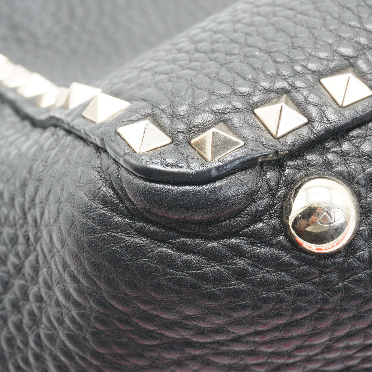 Valentino Garavani Rockstud Bag Black Medium SHW