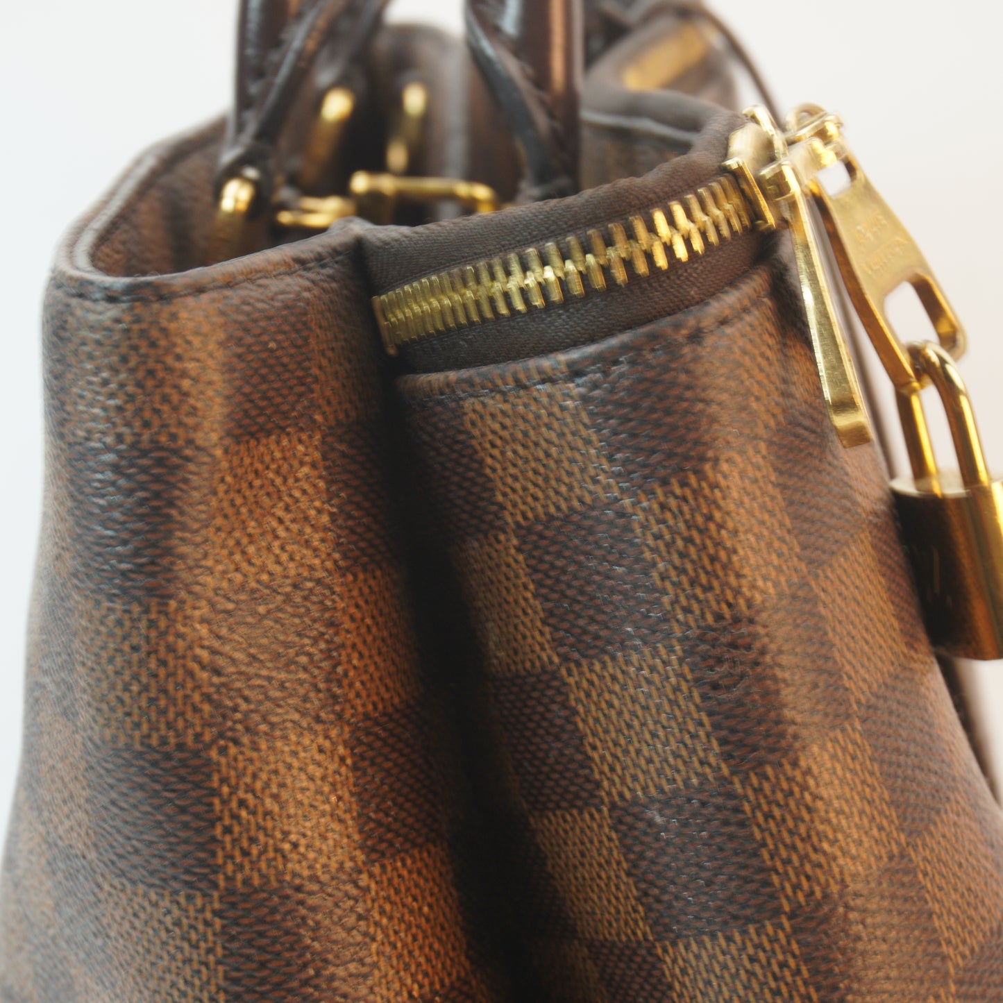 Louis Vuitton	Brompton Handbag DE GHW Medium