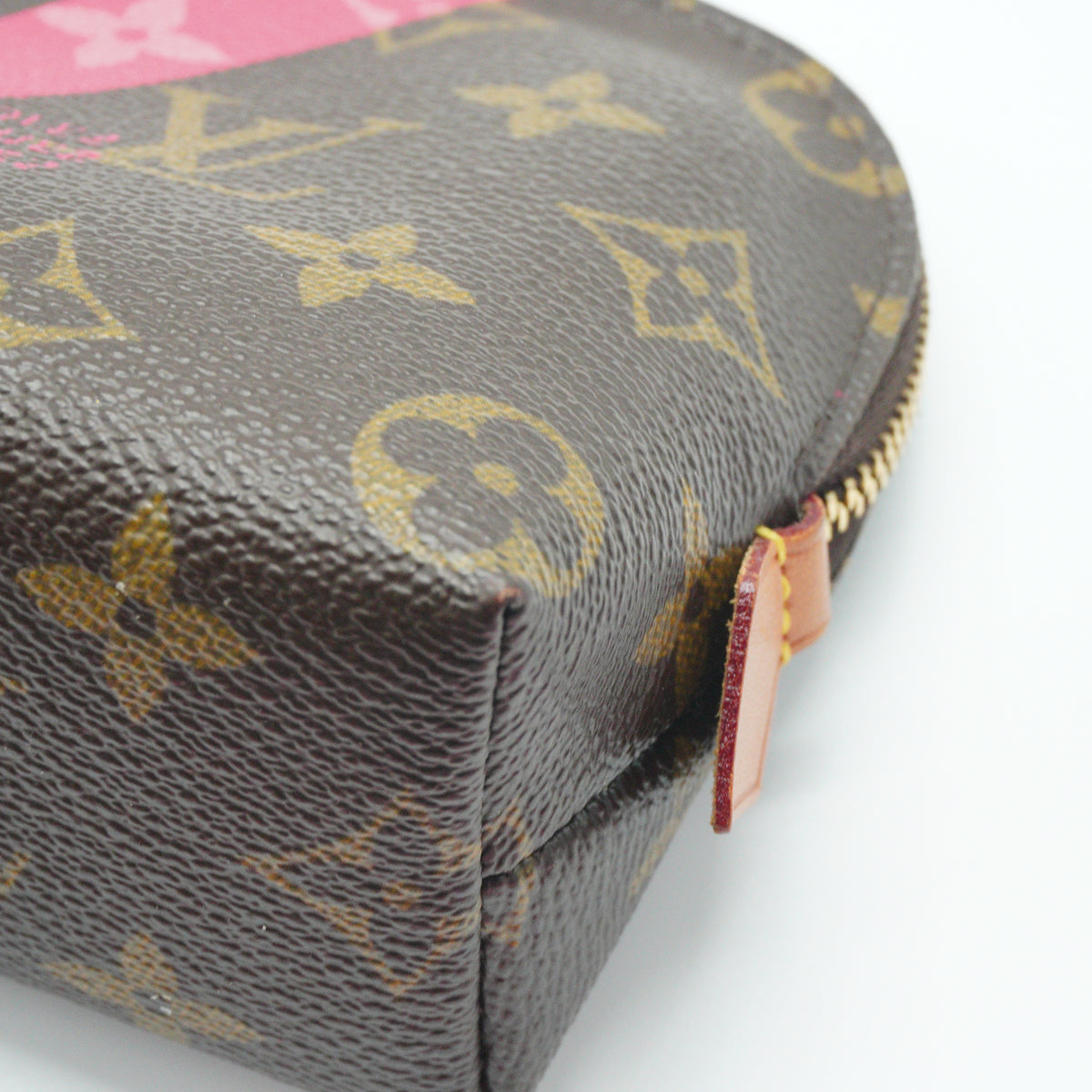 Louis Vuitton V Cosmic Pouch Monogram GHW