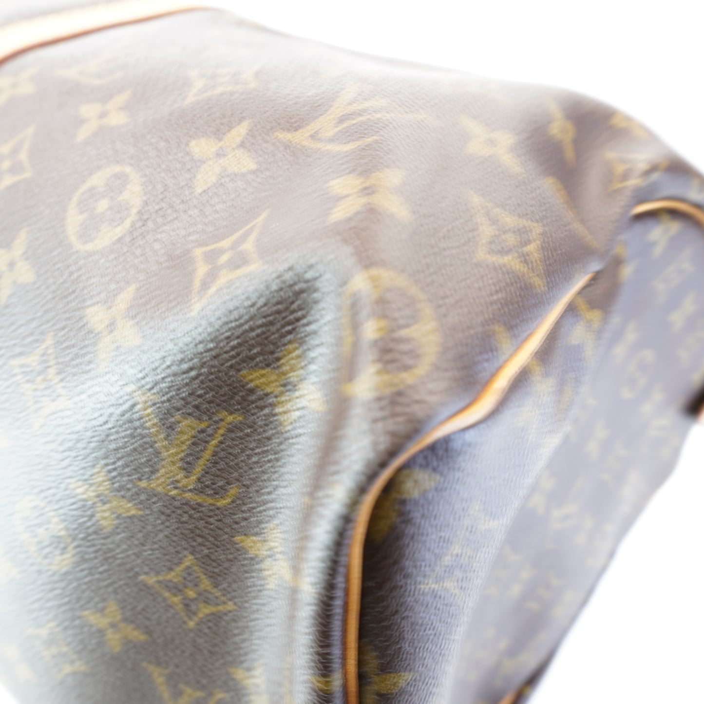 Louis Vuitton	Keepall