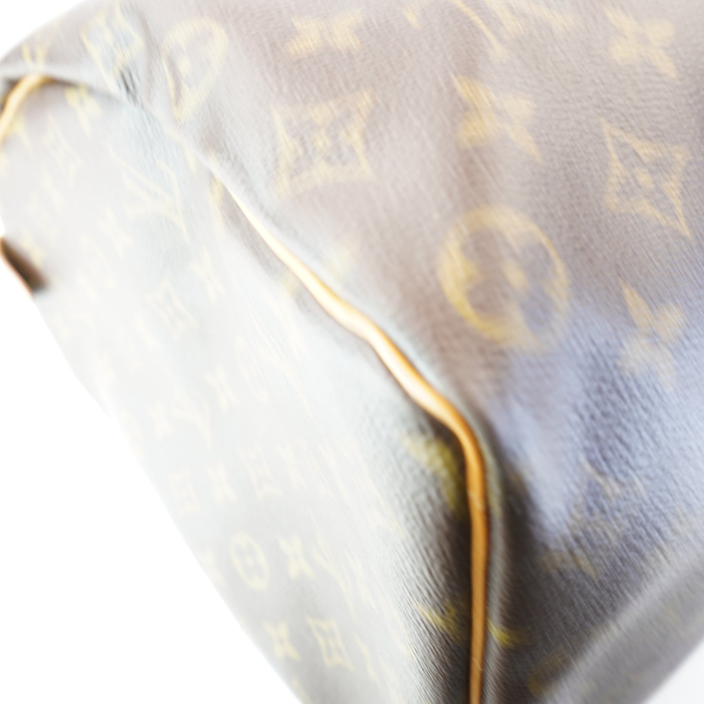 Louis Vuitton	Keepall
