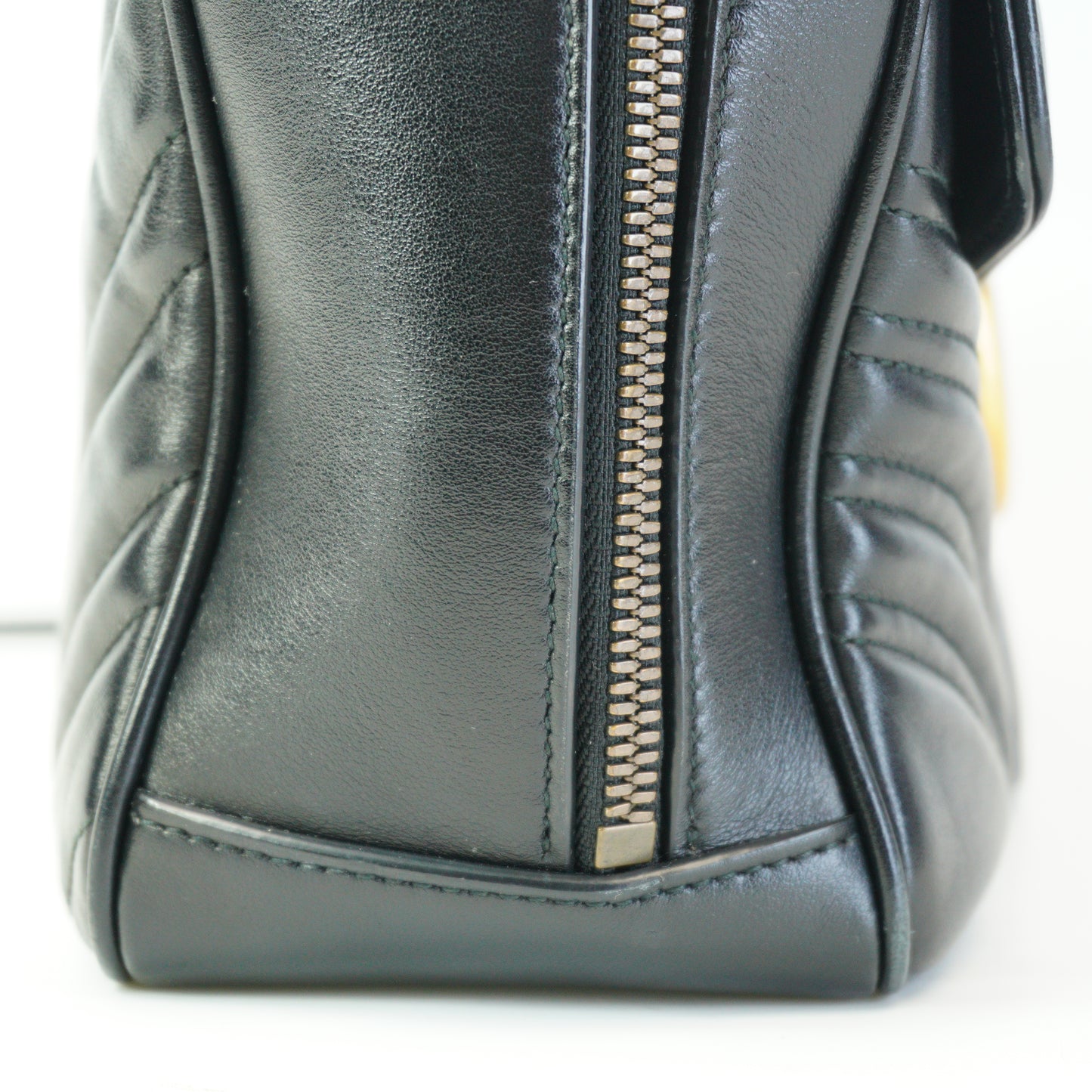 Gucci GG Marmont Mattelasse Top Handle Black Medium GHW