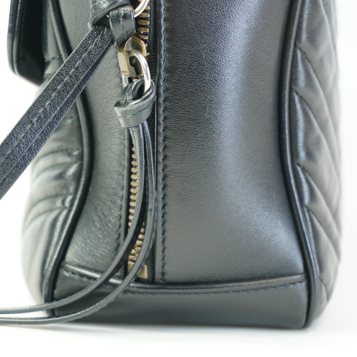 Gucci GG Marmont Mattelasse Top Handle Black Medium GHW