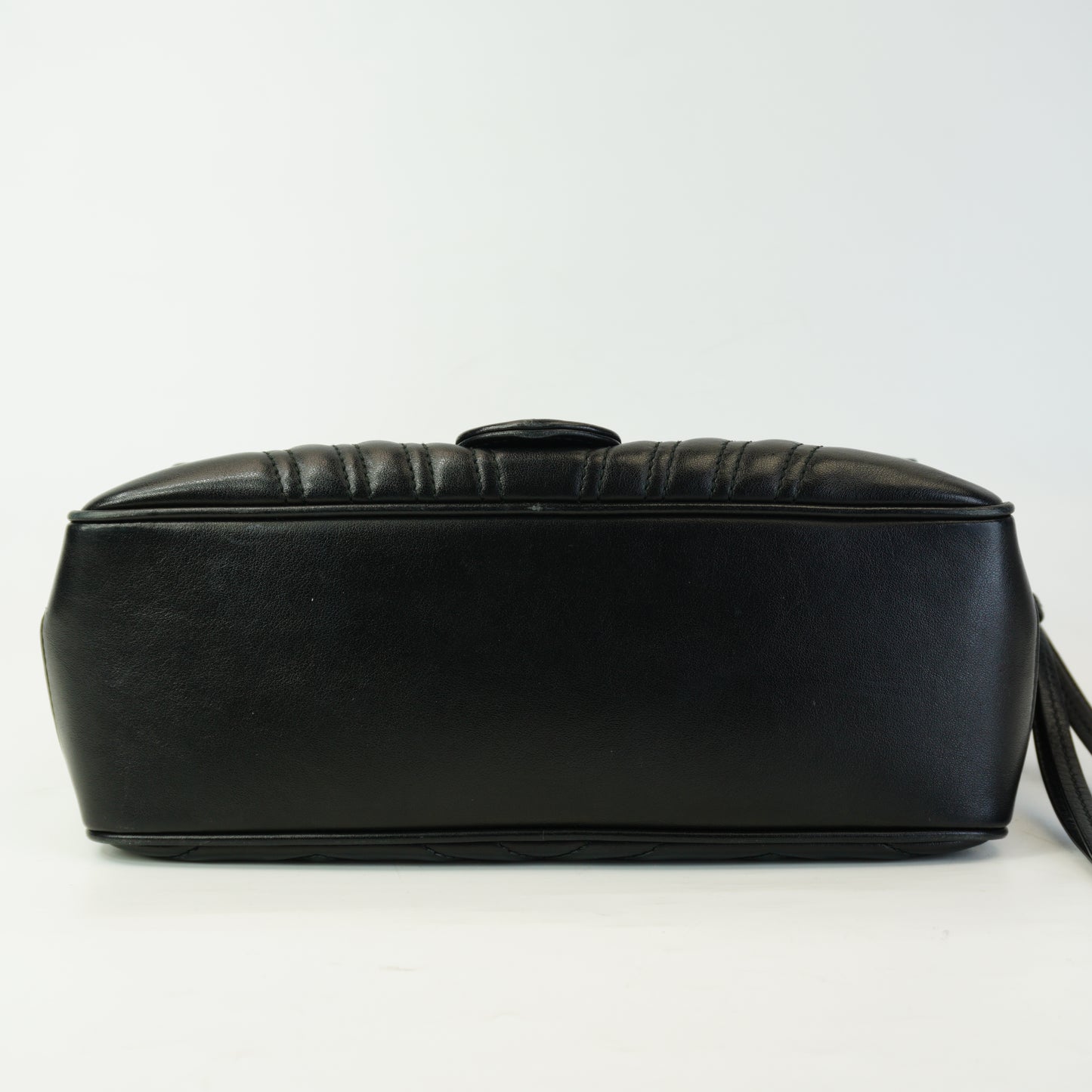 Gucci GG Marmont Mattelasse Top Handle Black Medium GHW