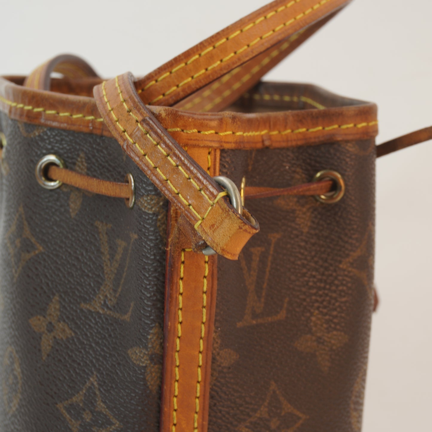 Louis Vuitton	Nono Noe GHW