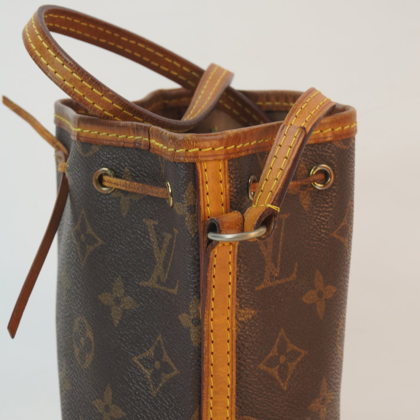 Louis Vuitton	Nono Noe GHW