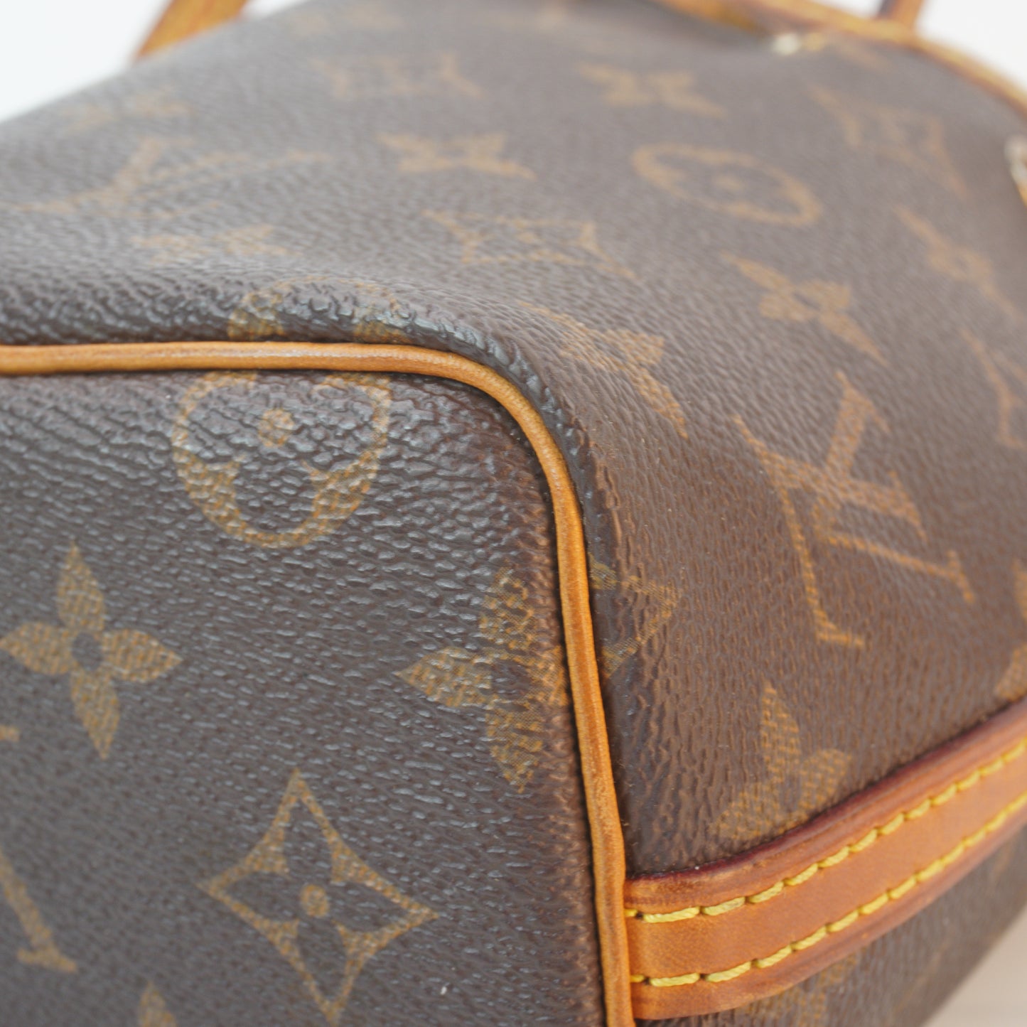 Louis Vuitton	Nono Noe GHW
