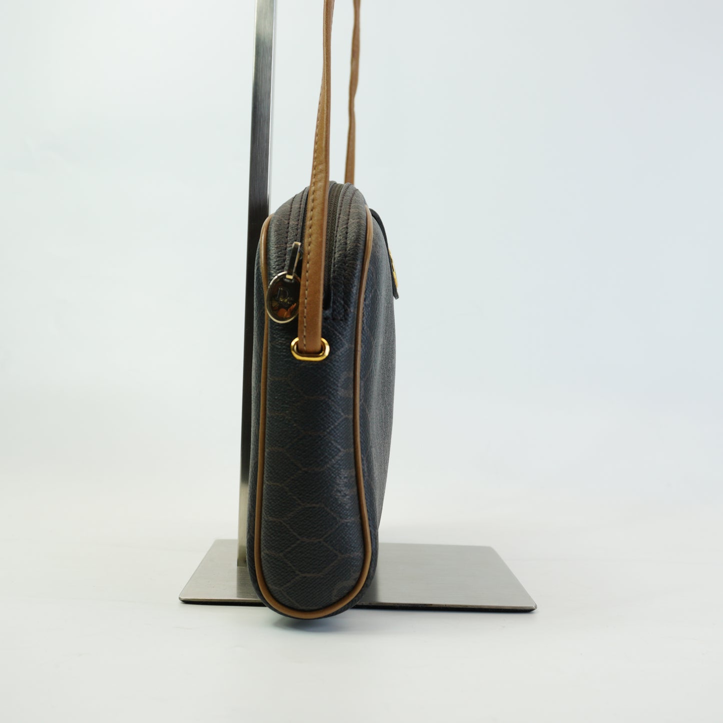 Dior	Honeycomb crossbody bag Black/brown Small GHW