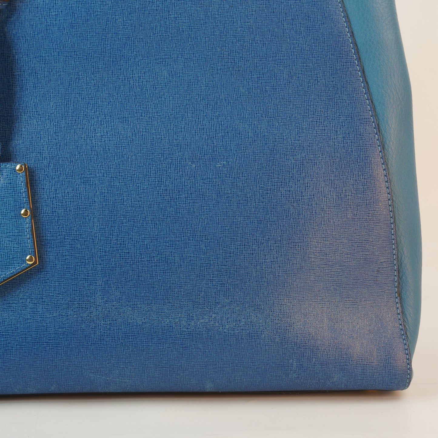 Fendi Vitello Elite 2 Jours Tote GHW Medium