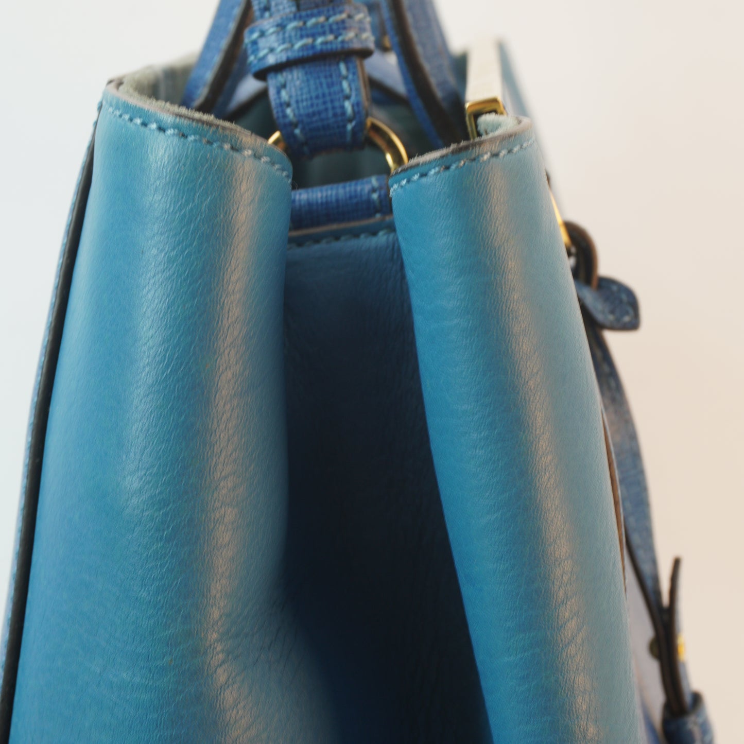 Fendi Vitello Elite 2 Jours Tote GHW Medium