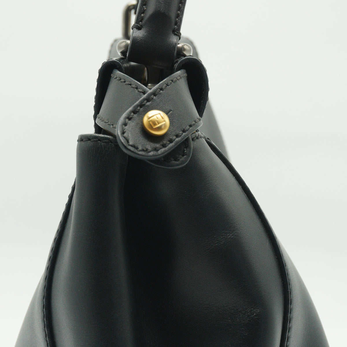 Fendi Peekabo Twist lock Large Premium Calfskin Black GSHW