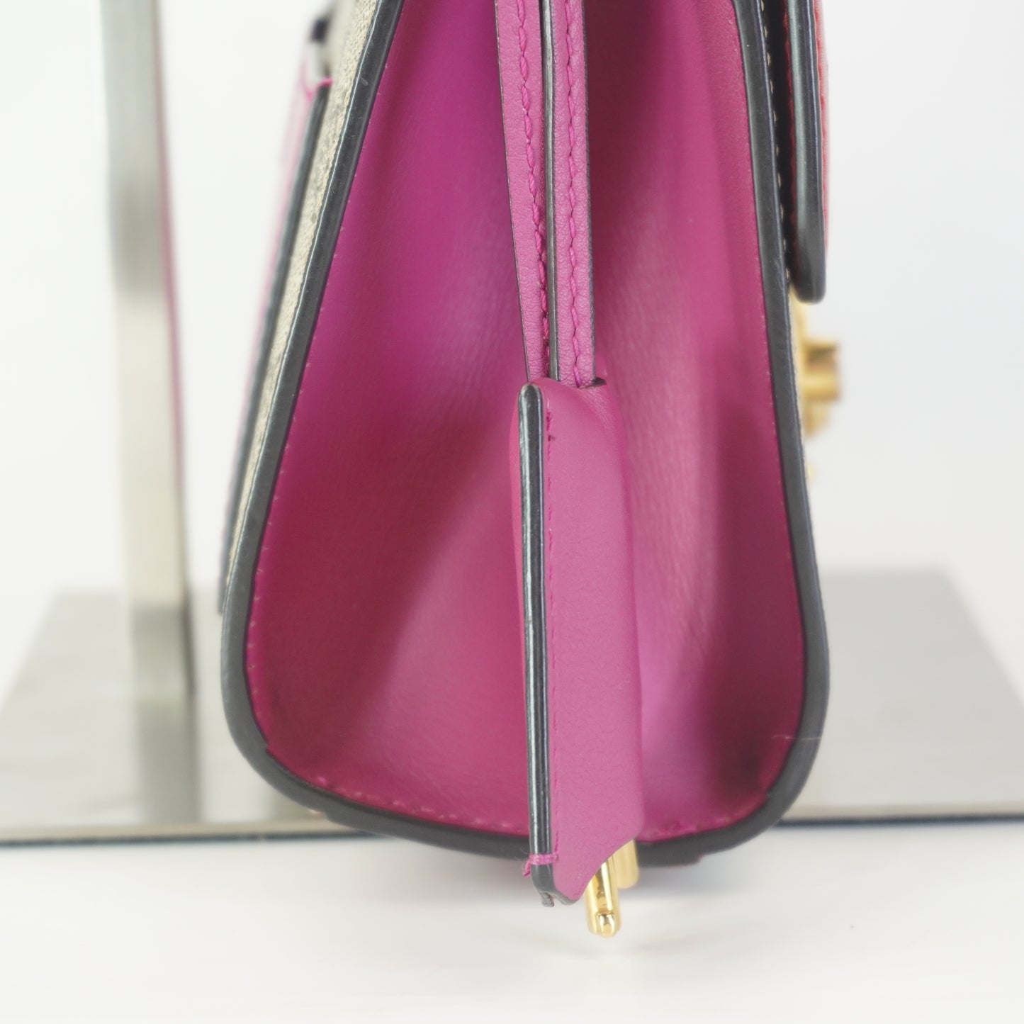 Gucci Interlocking Red & Pink