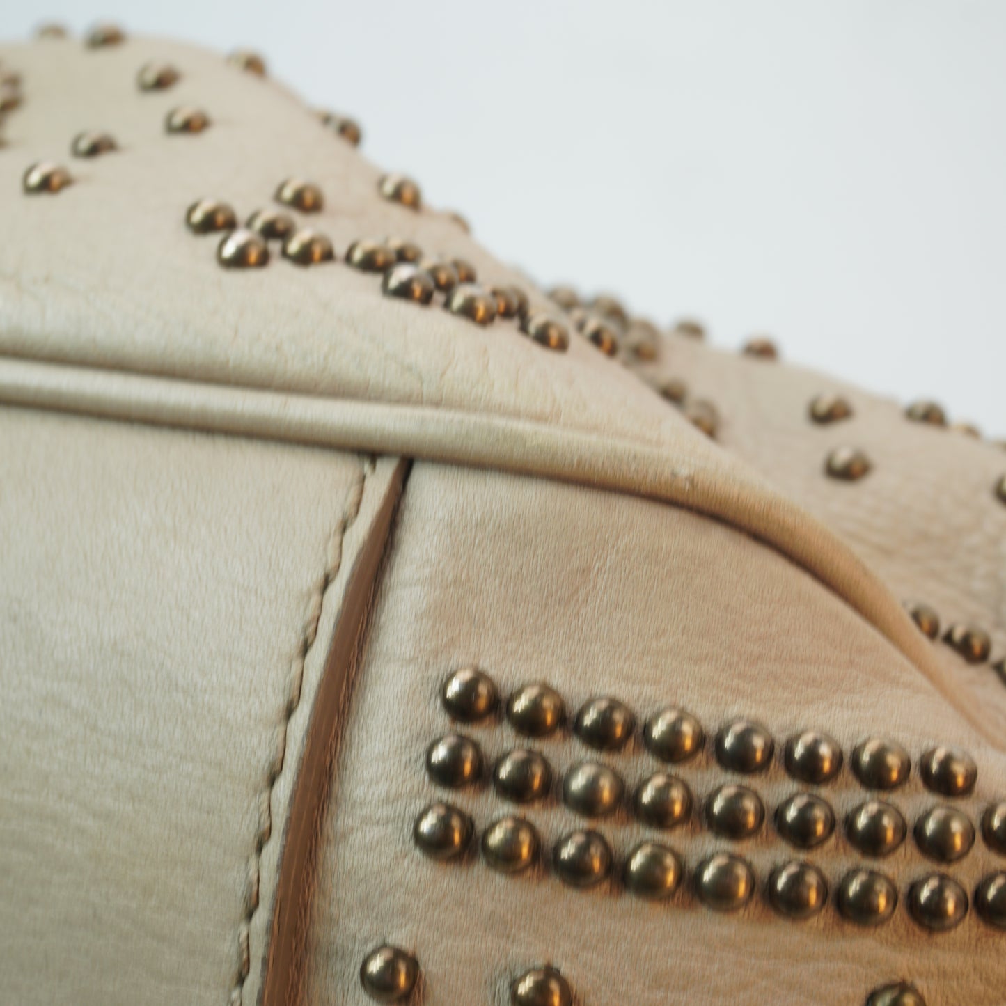Burberry	Off-White Leather Hobo Bag GHW Small