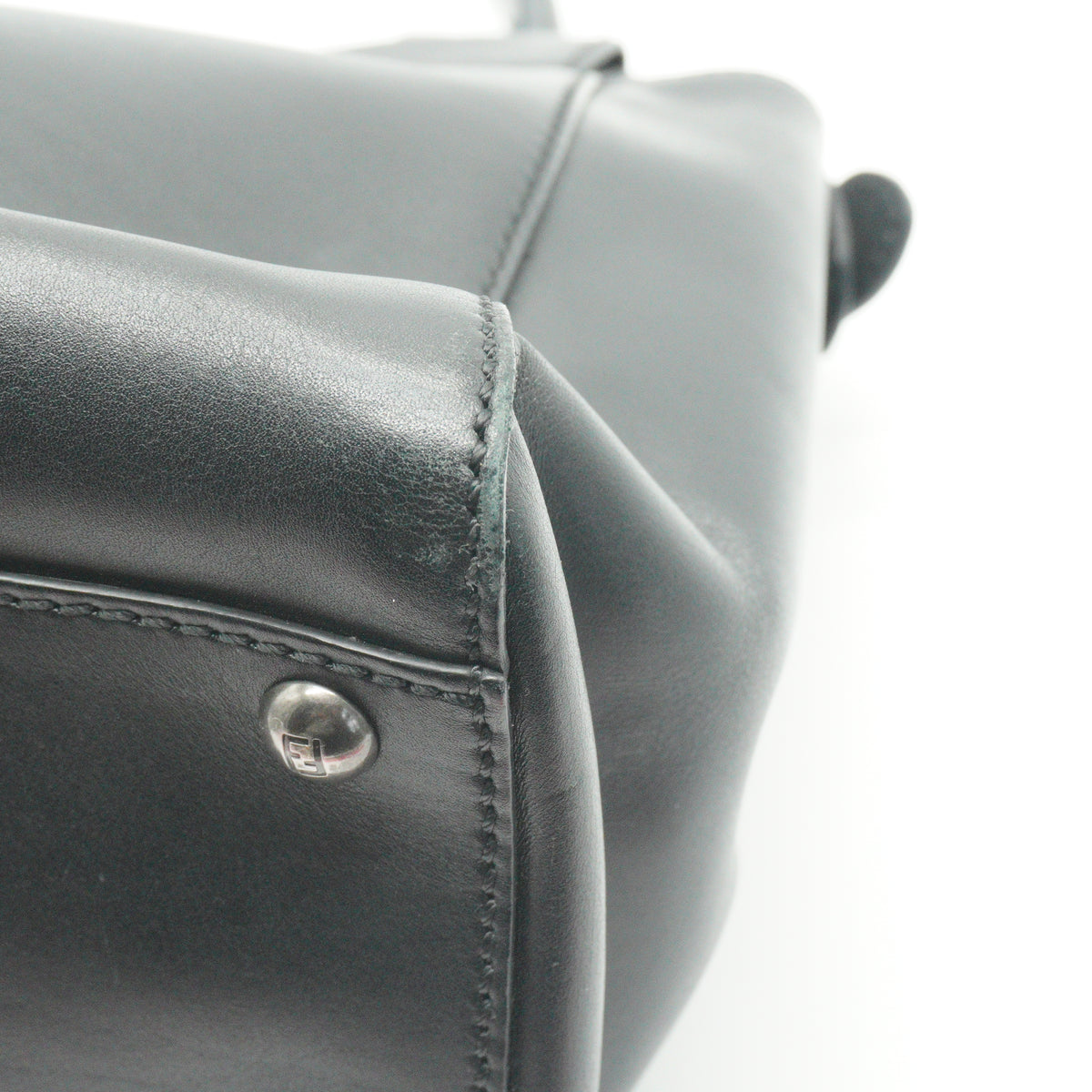 Fendi Peekabo Twist lock Large Premium Calfskin Black GSHW
