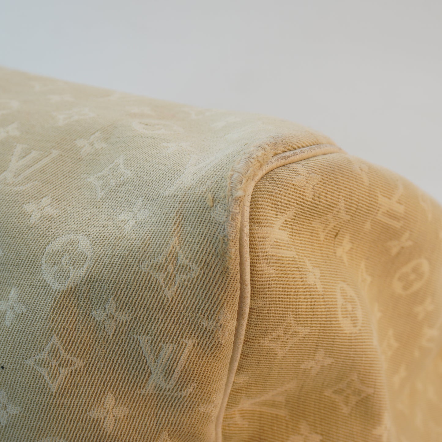 Louis Vuitton	Monogram Mini-Lin Speedy 30 GHW