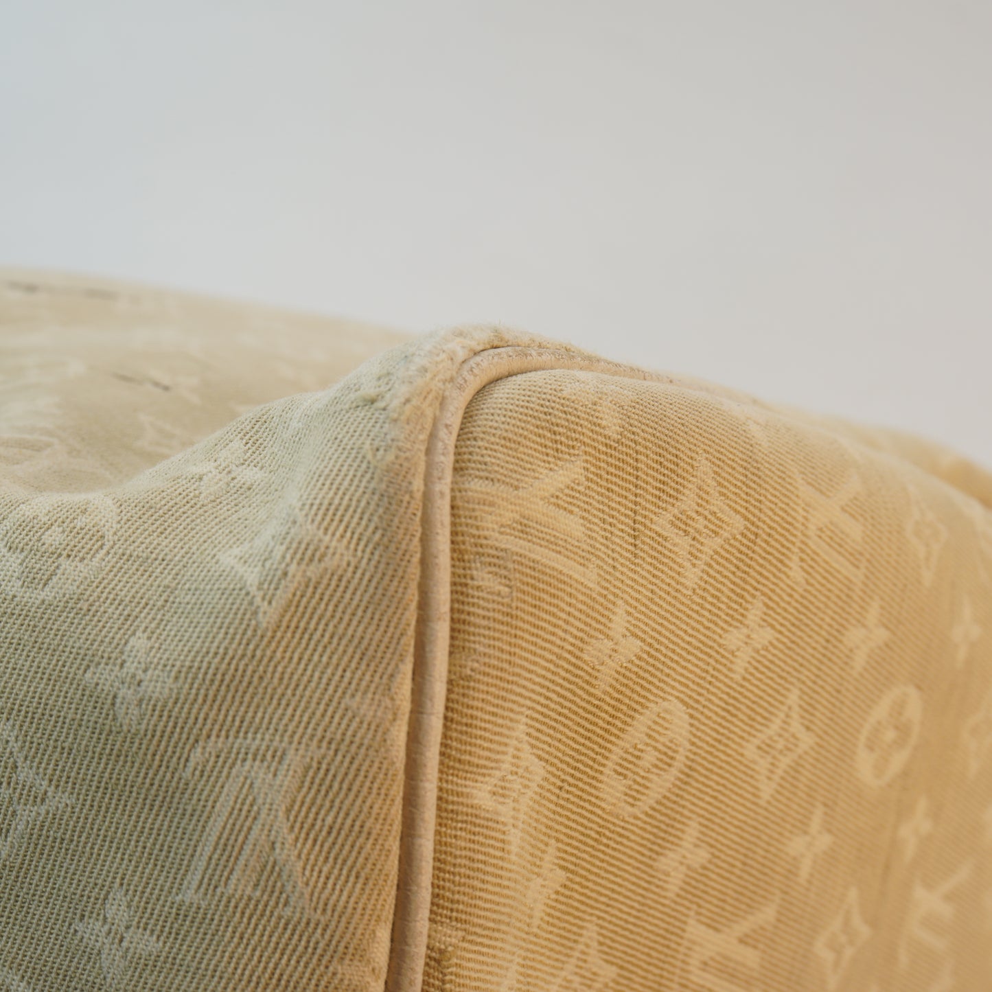 Louis Vuitton	Monogram Mini-Lin Speedy 30 GHW