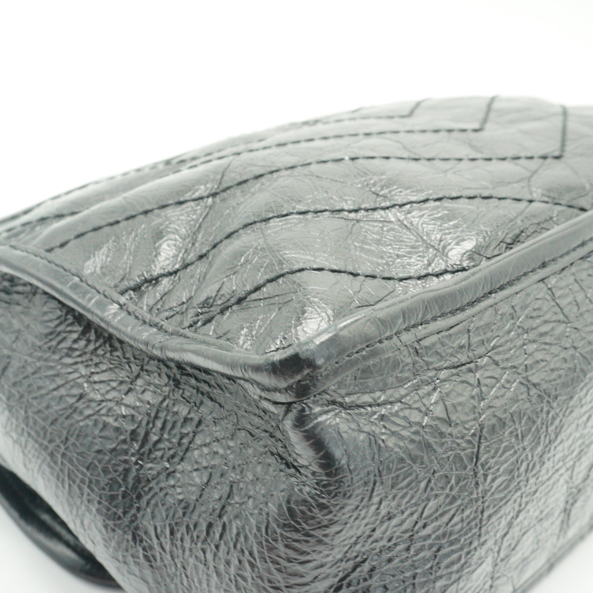 YSL	Niki Shoulder Bag Black Medium SHW