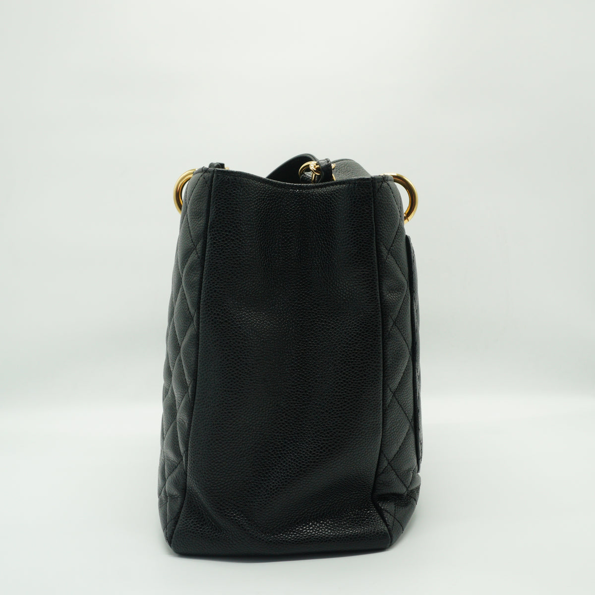 Chanel	Grand Shopping Tote Medium Black GHW