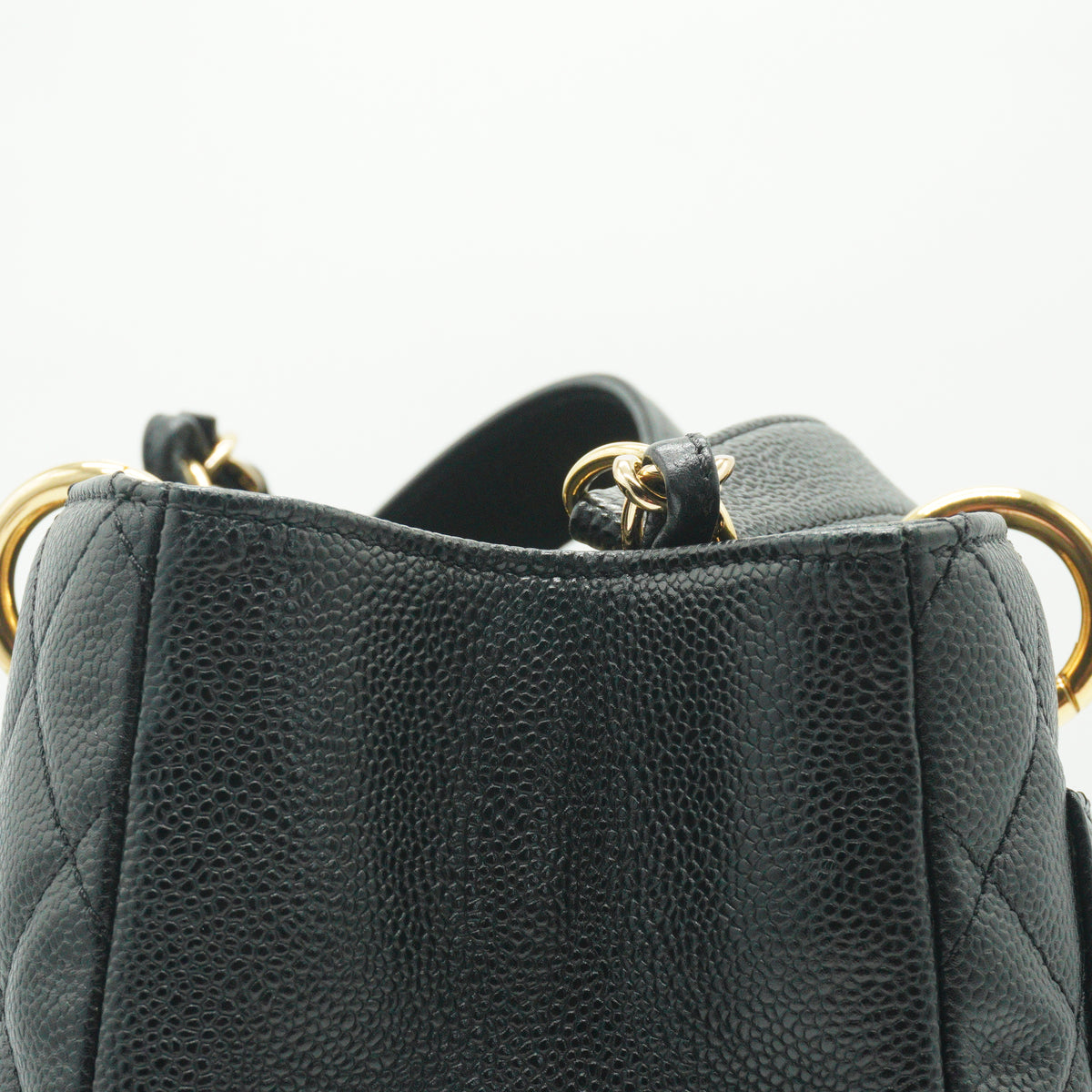 Chanel	Grand Shopping Tote Medium Black GHW