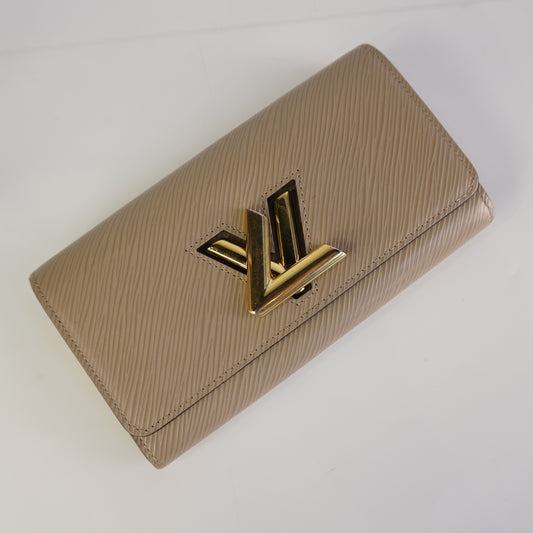 Louis Vuitton	Twist Wallet Taupe