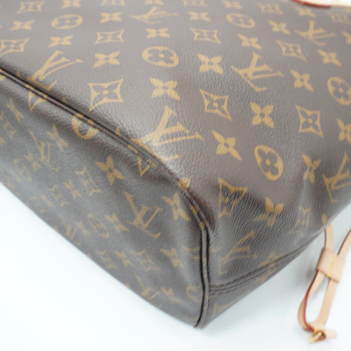 Louis Vuitton	Neverfull MM Monogram tote GHW