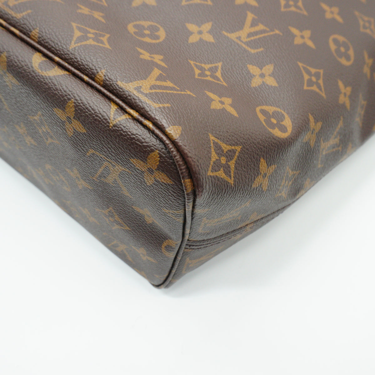 Louis Vuitton	Neverfull MM Monogram tote GHW