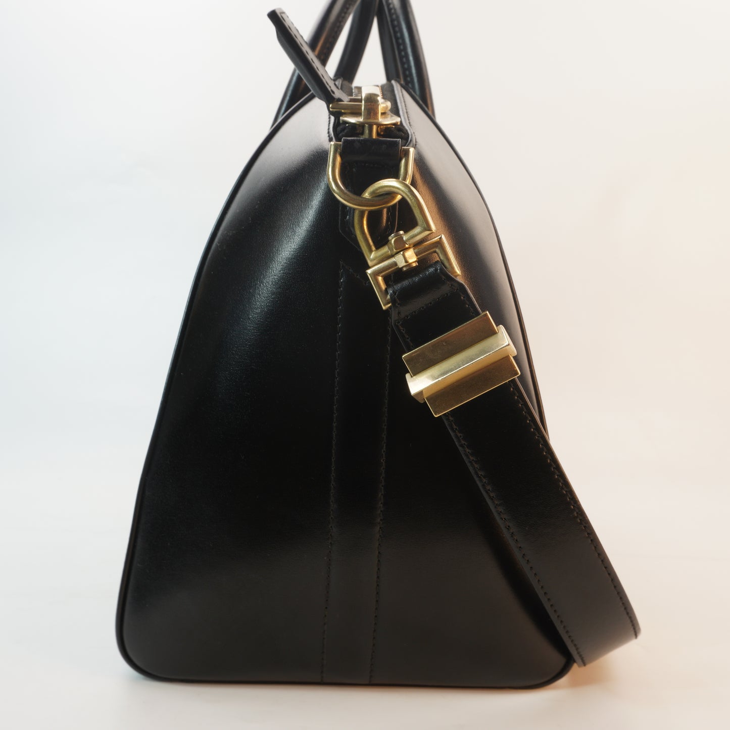 Givenchy Antigona Black GHW LARGE