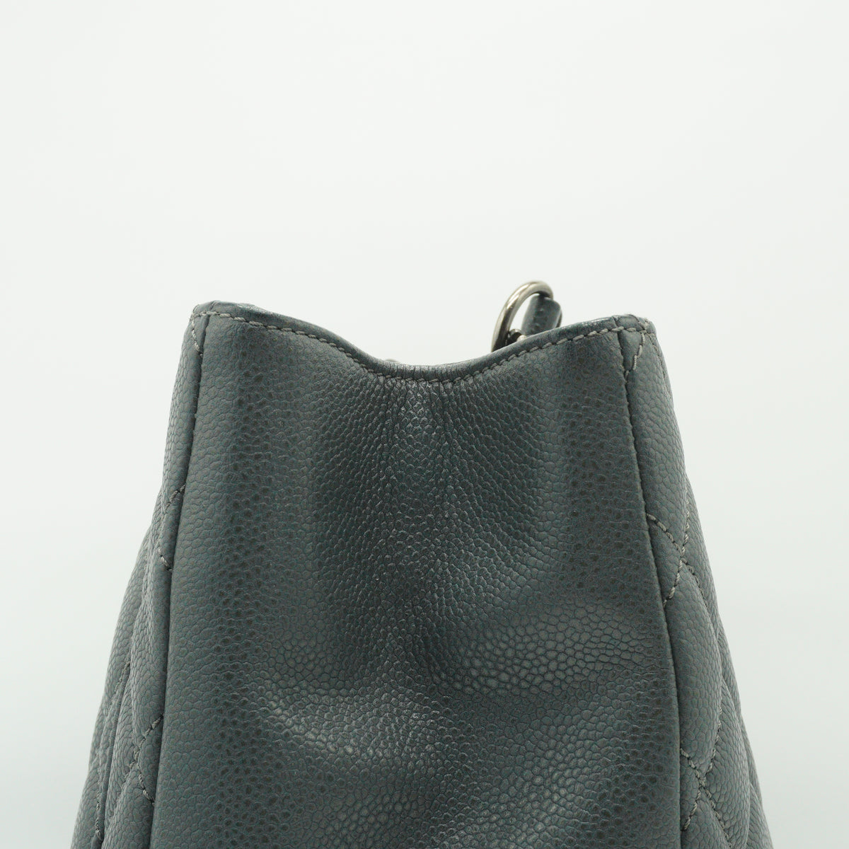 Chanel	GST Gray Tote Bag SHW