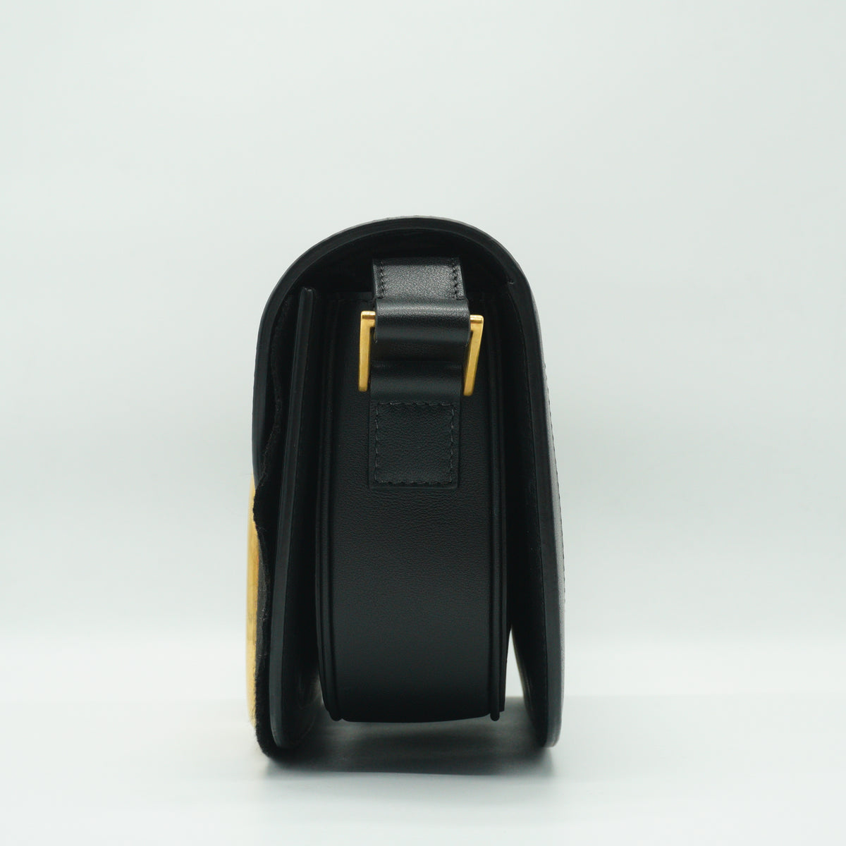 Valentino	Supervee Shoulder Bag Black Small GHW