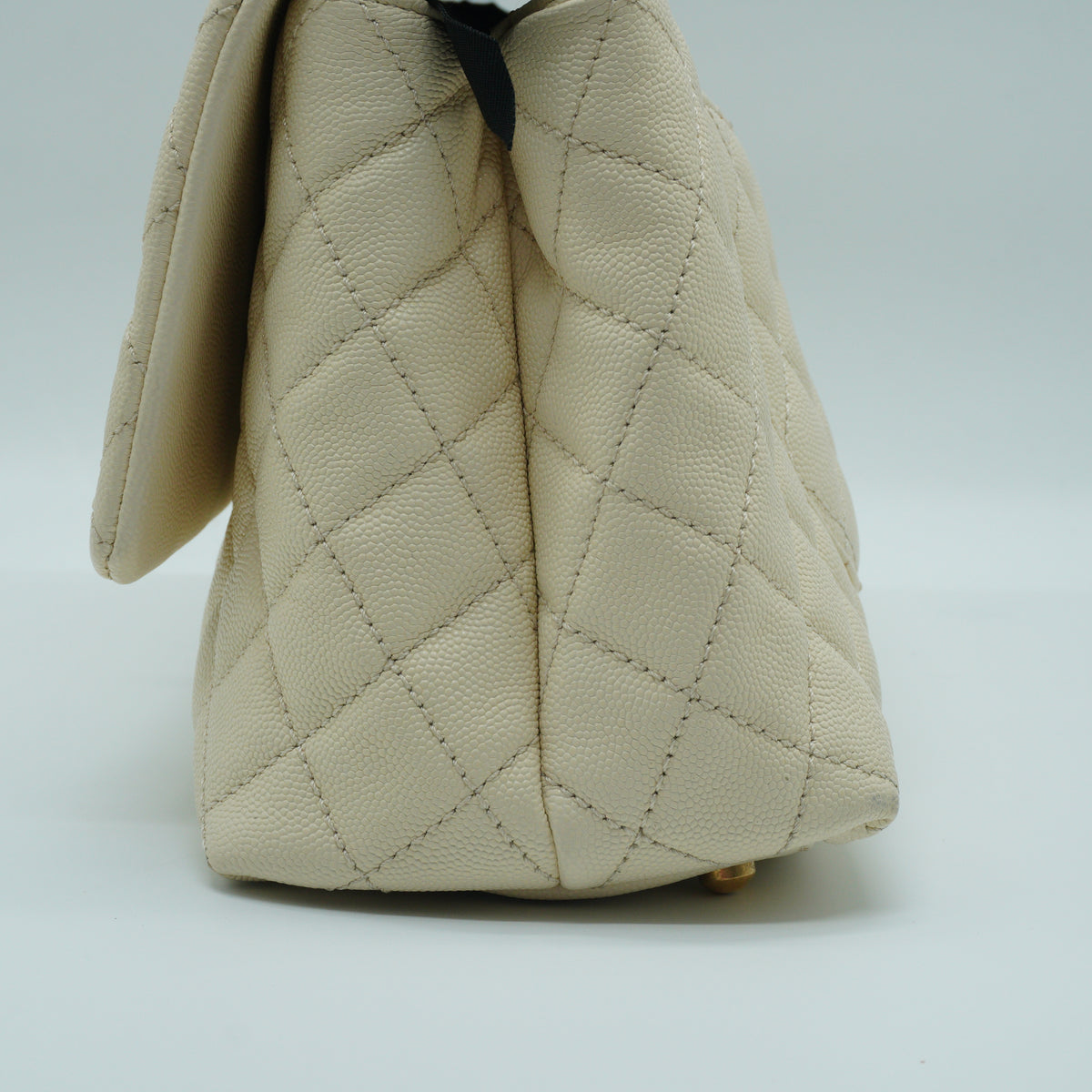 Chanel Coco Handle Flap Bag Medium GHW