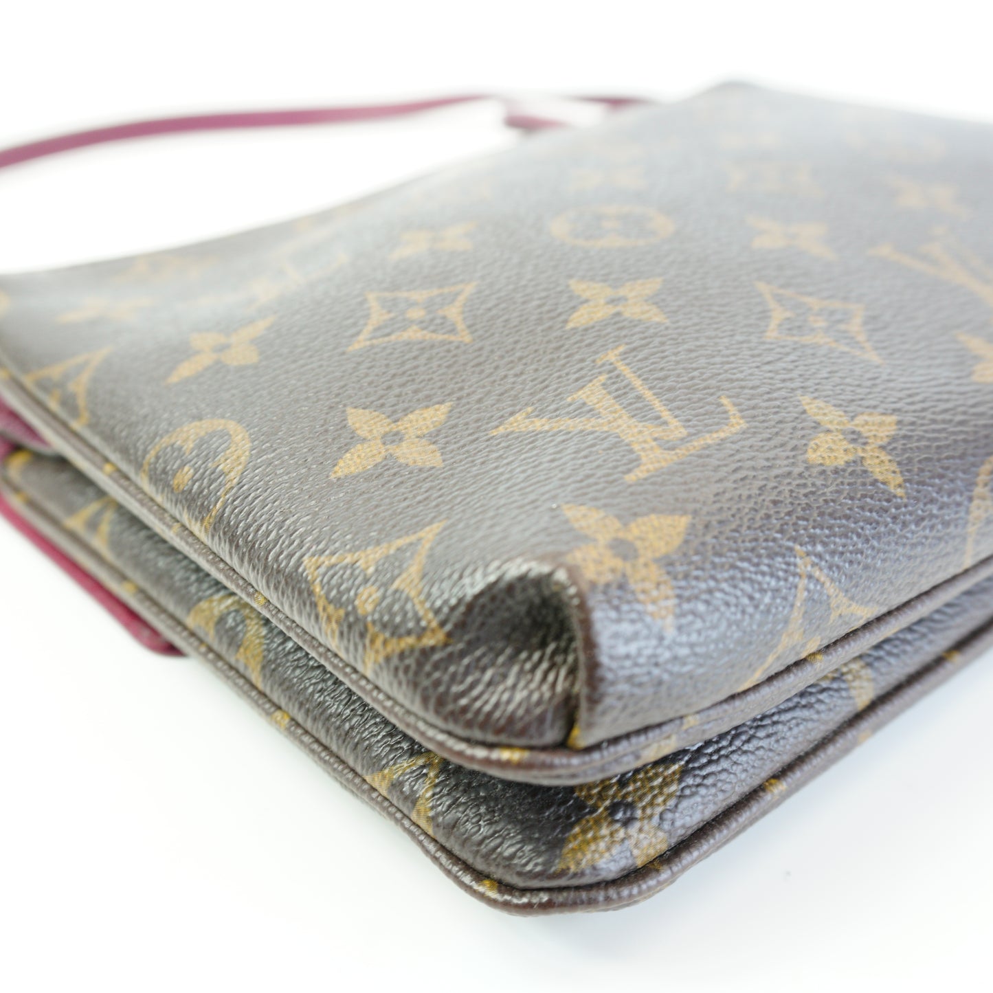 Louis Vuitton	Twice Pochette GHW Small