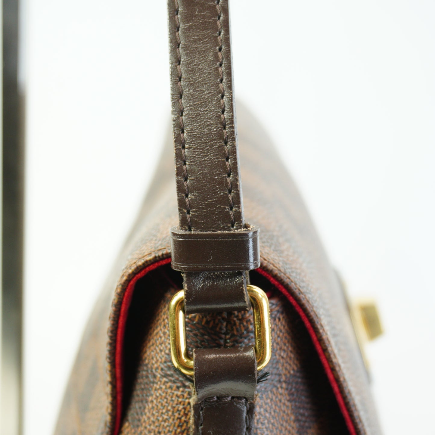 Louis Vuitton	Besace Rosebery GHW Medium
